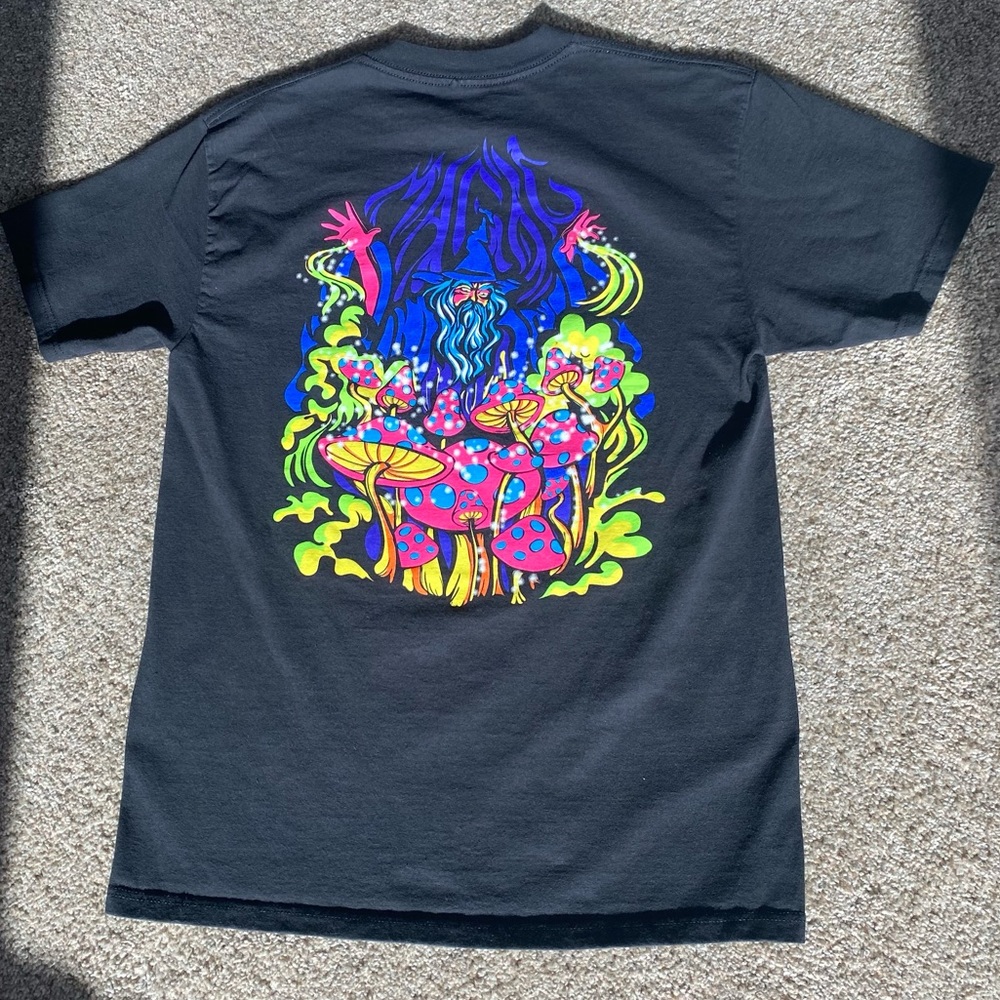 Black Graphic Tee Men’s M